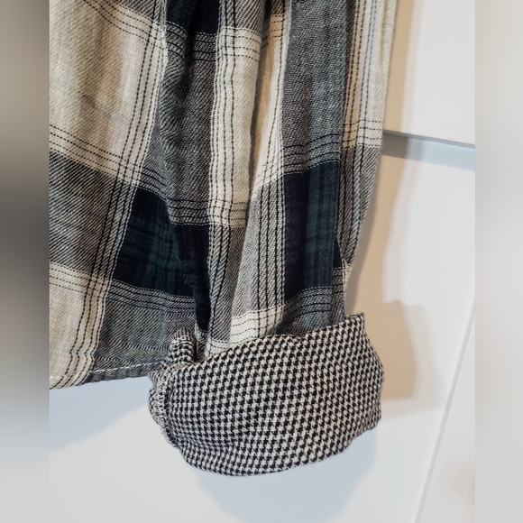 Maurices NEW Plaid Button Up Shirt Long Sleeves Size XL Black Cream Gray Cotton - Picture 9 of 15